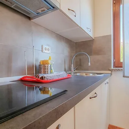 Appartement Modernes Studio-apartment Mit Whirlpoolbadewanne, Terrasse, Privatparkplatz *